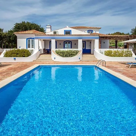 Sleeps 10 Pool Wifi *