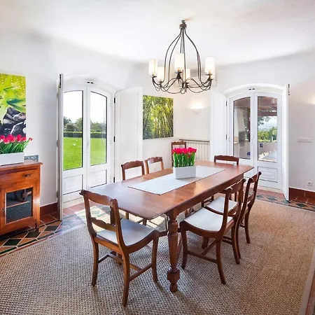 Sleeps 10 Pool Wifi